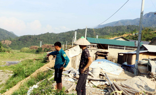 Nguy cơ mất an toàn trước mùa mưa lũ ở Mường Tè